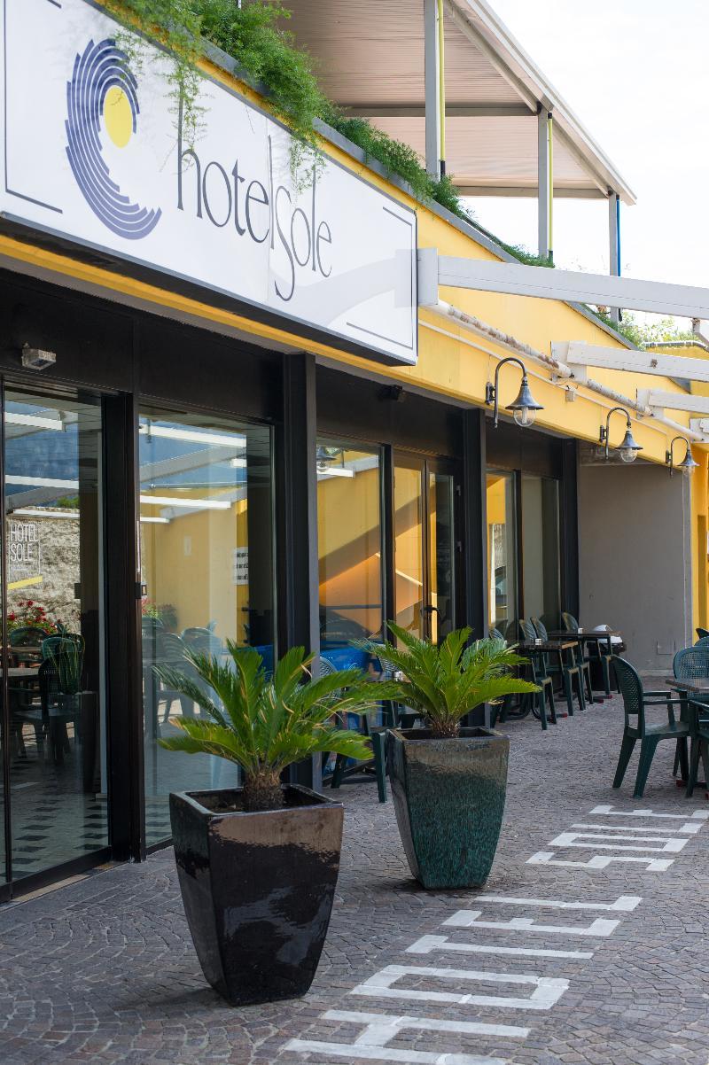 马尔切西内索莱酒店 外观 照片